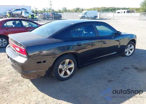 2011 Dodge Charger z USA, uszkodzony, nr VIN 2B3CL3CG4BH511693